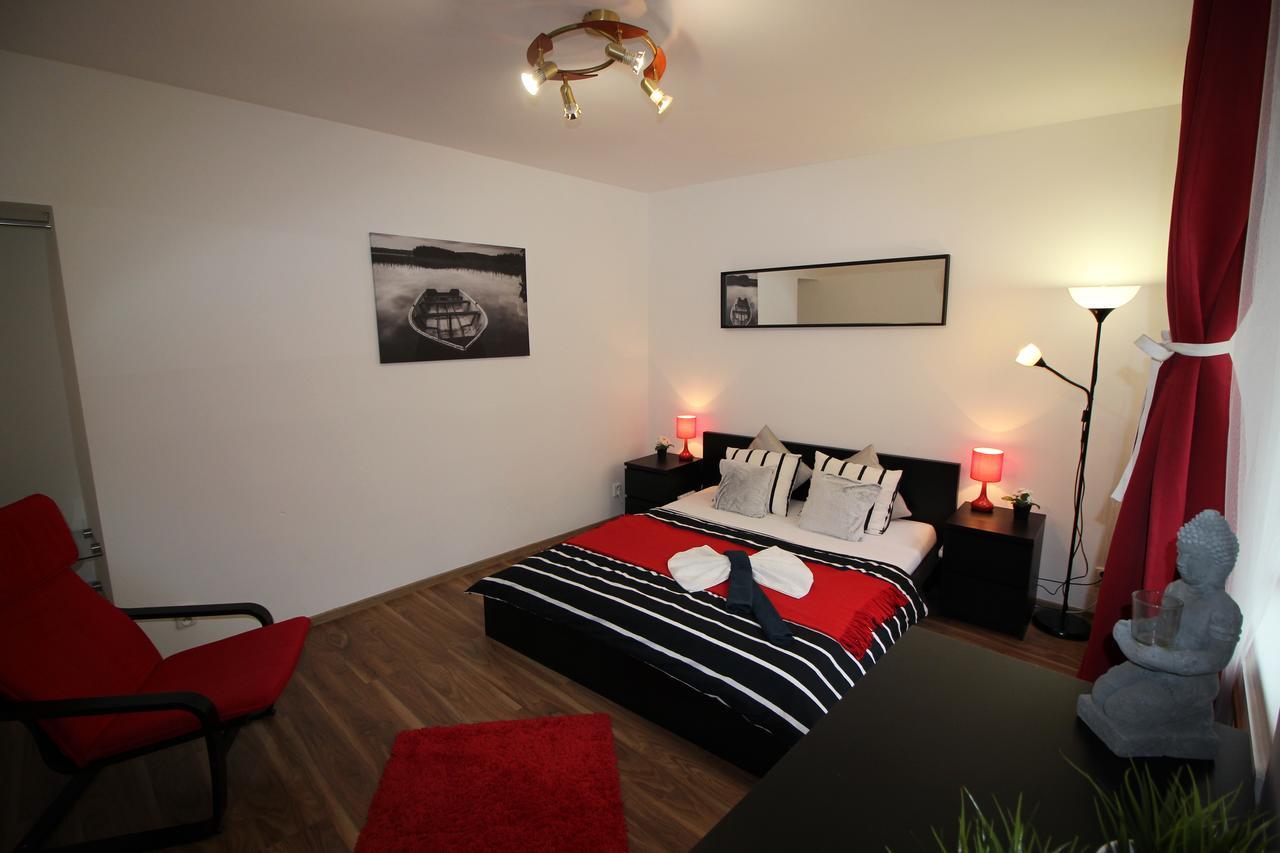 Smart City Prague Apartment Eksteriør bilde