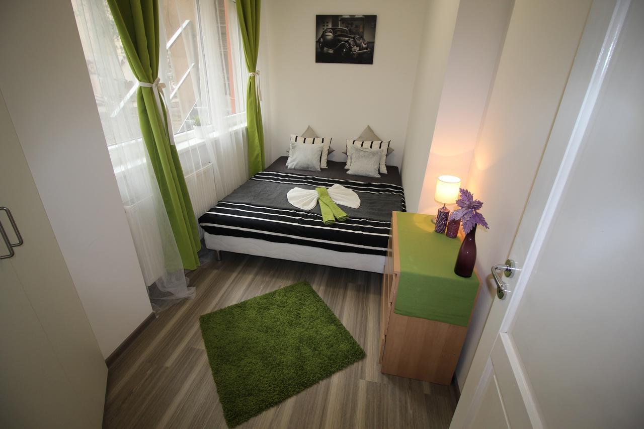 Smart City Prague Apartment Eksteriør bilde