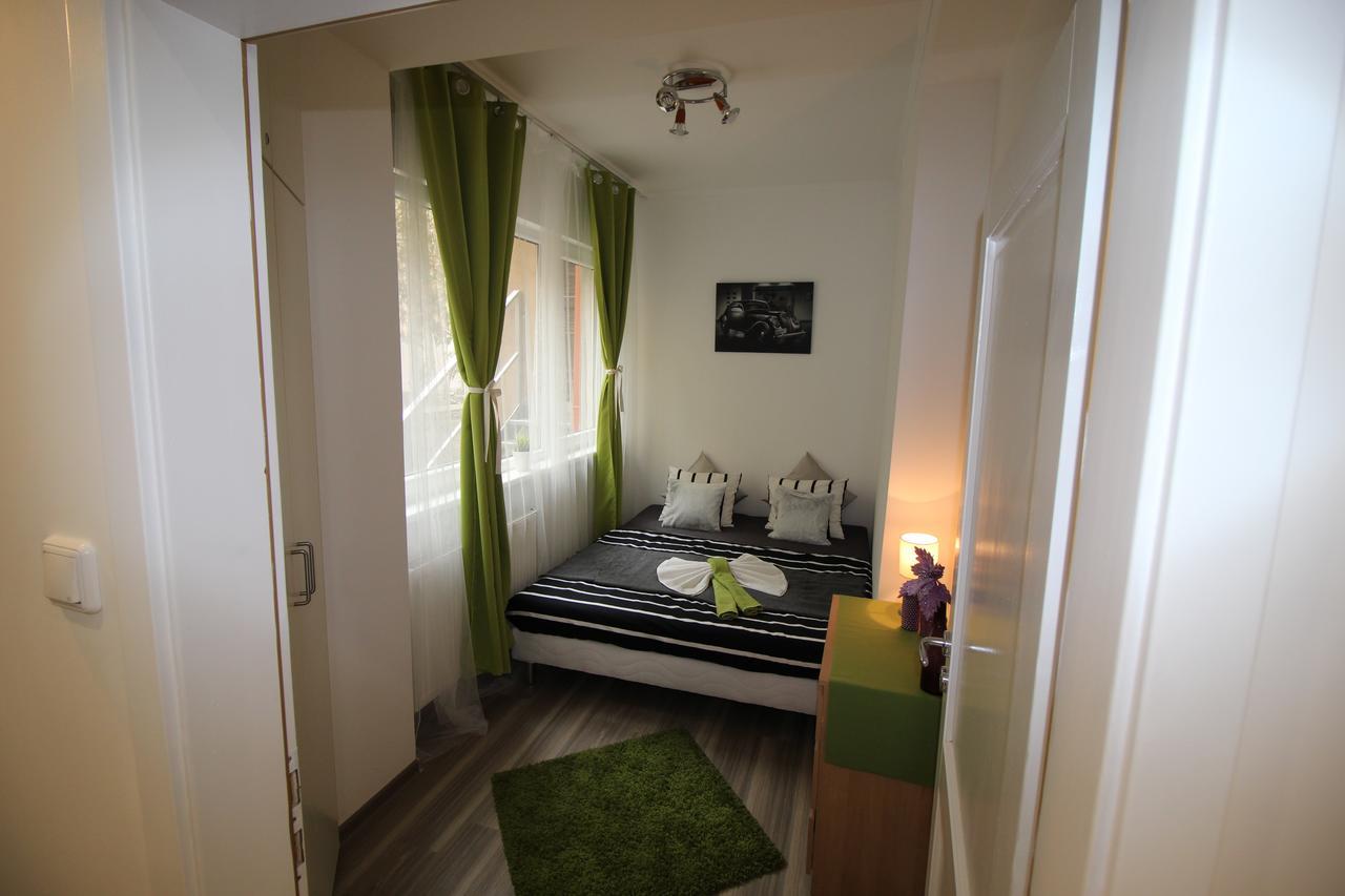Smart City Prague Apartment Eksteriør bilde